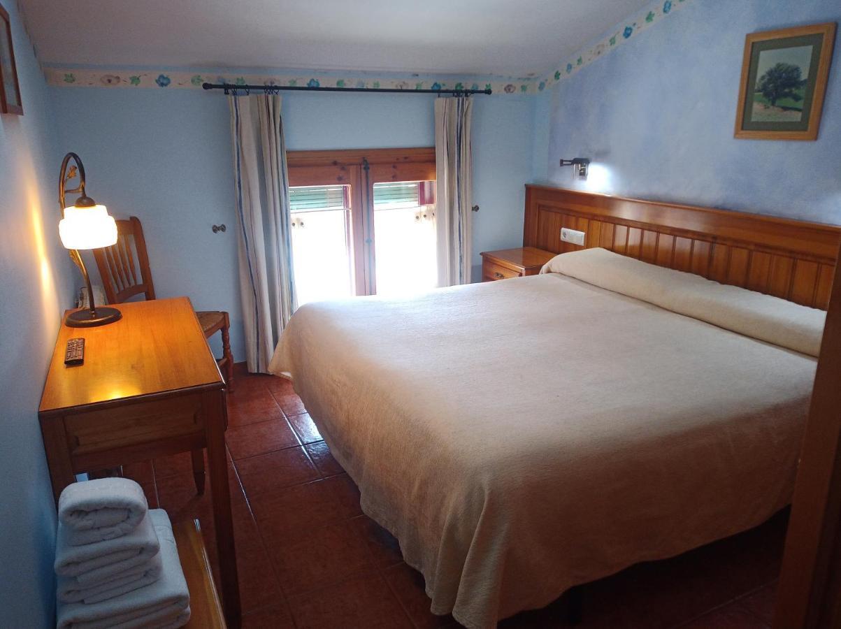 Hotel La Botiga Prades Buitenkant foto