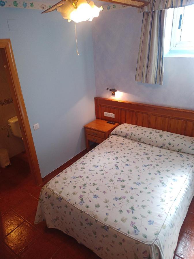 Hotel La Botiga Prades Buitenkant foto