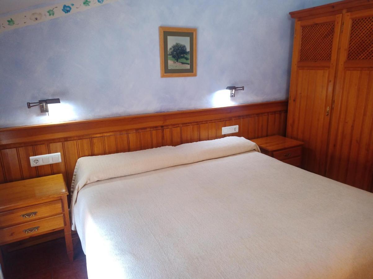 Hotel La Botiga Prades Buitenkant foto