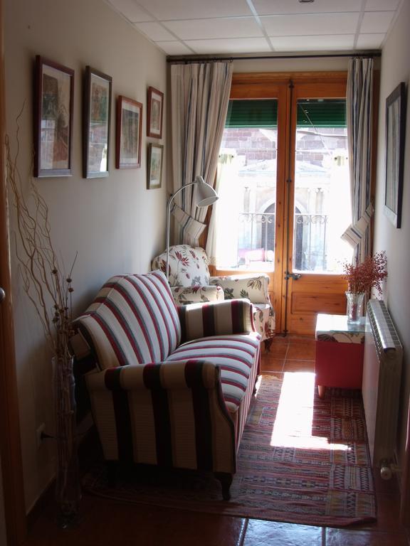 Hotel La Botiga Prades Buitenkant foto